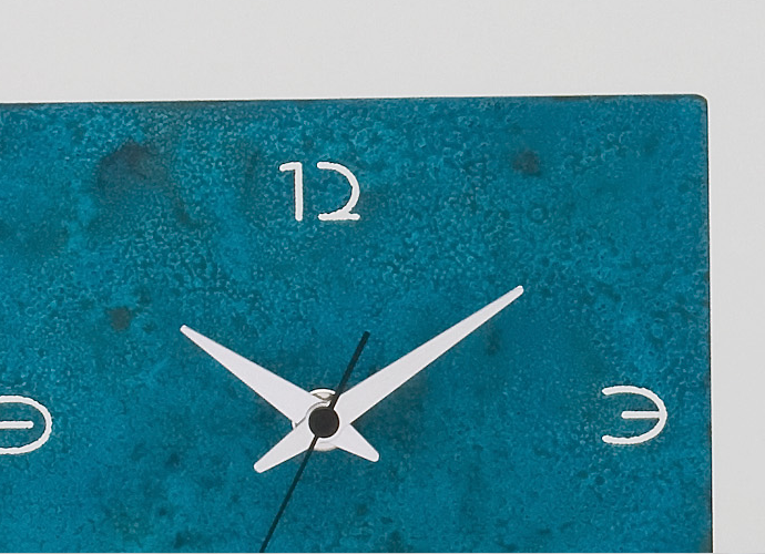 真鍮の置き時計：time and space(スタンド大）　ブルー質感