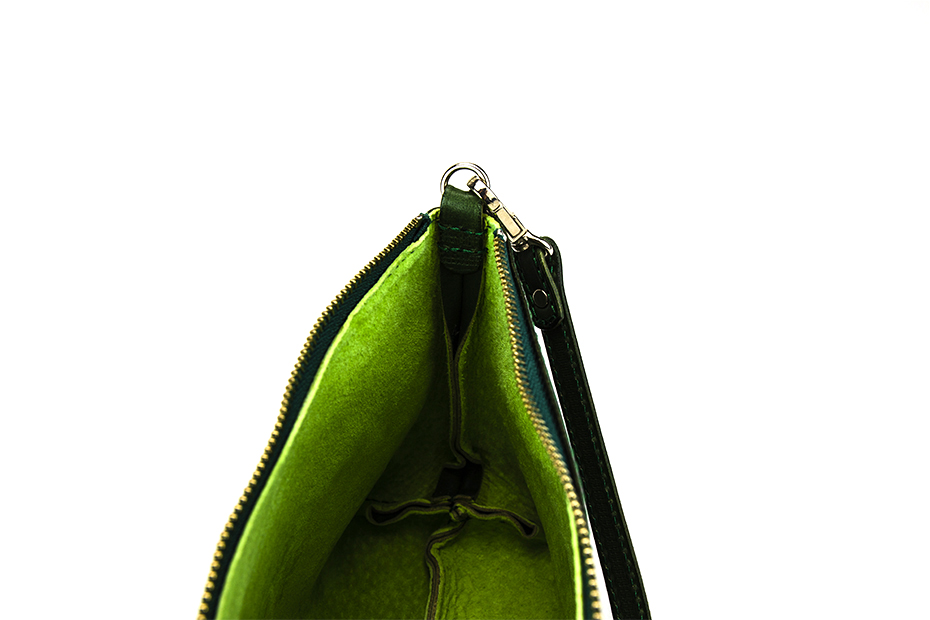 シンプルなショルダーバッグ 〜上質な日本製革小物〜 名入れ可　内側