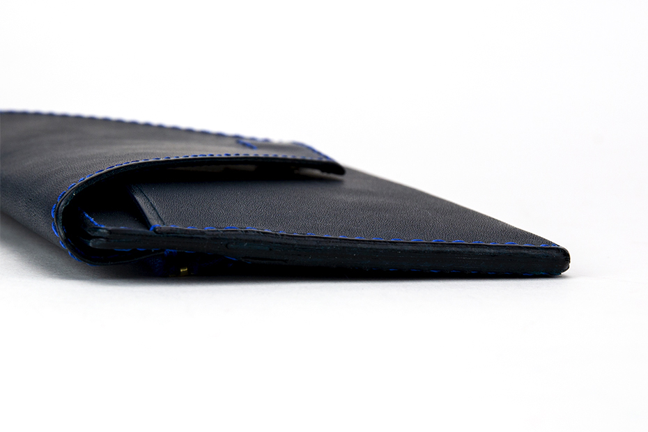 プレゼントにおすすめ！シンプルなフラップ長財布 〜上質な日本製革小物〜 名入れ可　側面２